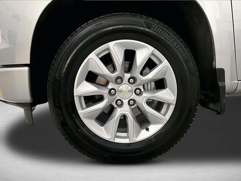 Used 2022 Chevrolet Silverado 1500 Custom RWD image 10