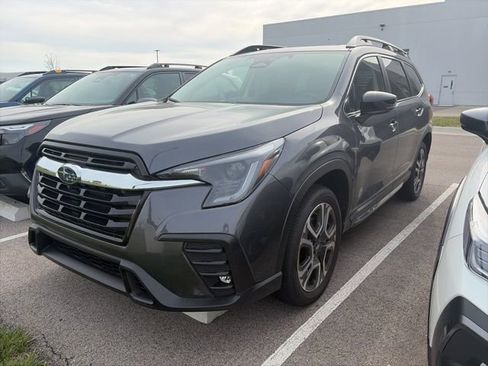 Used 2026 Subaru Ascent Limited AWD/4WD image 2