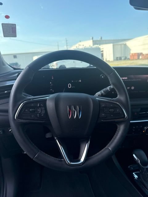 Used 2024 Buick Encore GX Preferred w/ Comfort Package FWD image 25