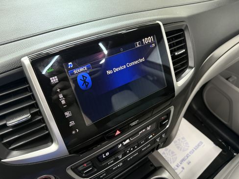 Used 2016 Honda Pilot EX-L image 17
