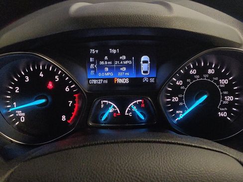 Used 2018 Ford Escape SE image 23