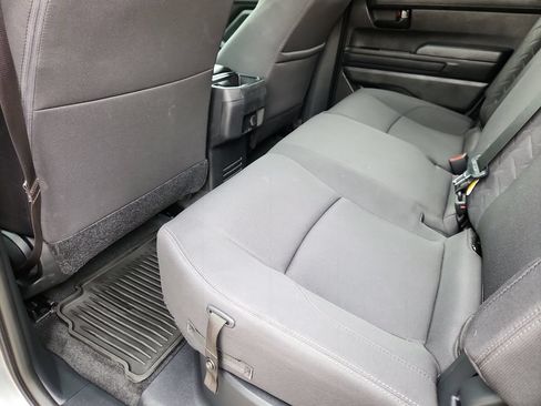 Used 2025 Toyota Tacoma SR5 AWD/4WD image 8