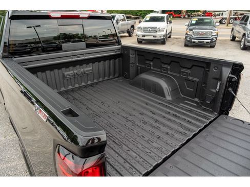 New 2026 GMC Sierra 1500 Elevation AWD/4WD image 33