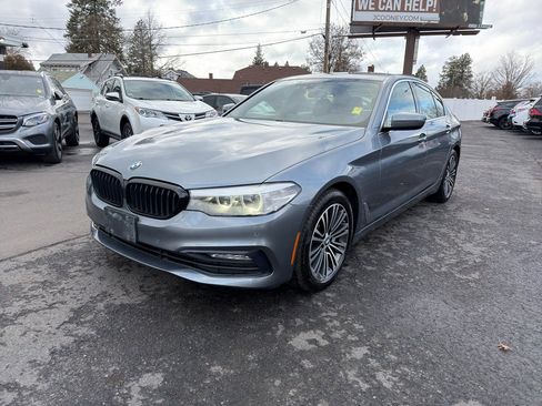 Used 2018 BMW 530i xDrive image 2
