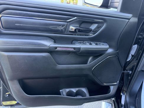 Used 2024 RAM 1500 Limited AWD/4WD image 17