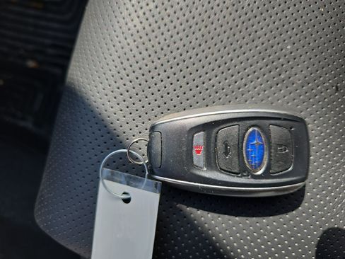 Used 2023 Subaru Ascent Touring AWD/4WD image 41