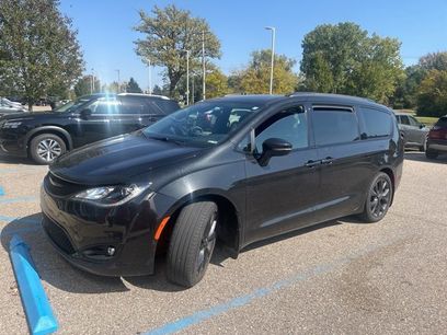 Used 2020 Chrysler Pacifica Limited