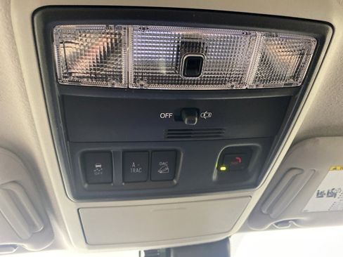 Used 2024 Toyota 4Runner SR5 image 32