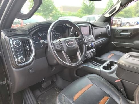 Used 2021 GMC Sierra 1500 AT4 w/ AT4 Preferred Package AWD/4WD image 12