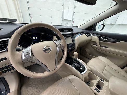 Used 2015 Nissan Rogue SL w/ SL Premium Package image 10
