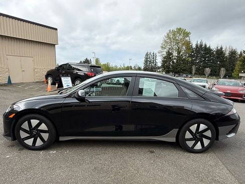 Used 2023 Hyundai Ioniq 6 SE image 4