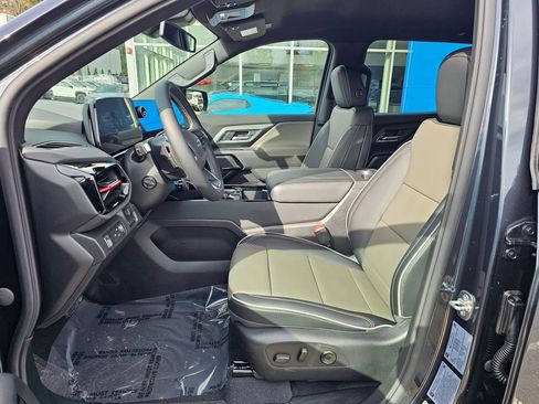 New 2026 Chevrolet Silverado EV Trail Boss w/ Plus Package image 22