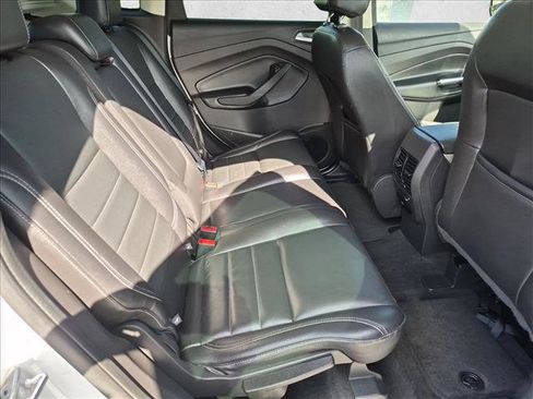 Used 2016 Ford C-MAX SEL w/ Equipment Group 302A FWD image 20