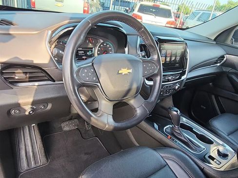 Certified 2019 Chevrolet Traverse Premier w/ Redline Edition image 2