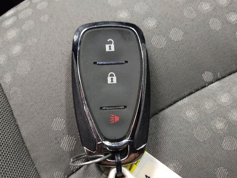 Used 2020 Chevrolet Sonic LT FWD image 32