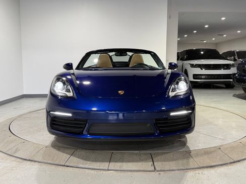 Used 2022 Porsche 718 Boxster image 6