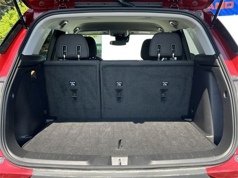 Used 2025 Chevrolet TrailBlazer LT image 33