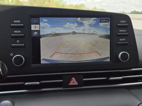 New 2026 Hyundai Elantra Blue FWD image 12