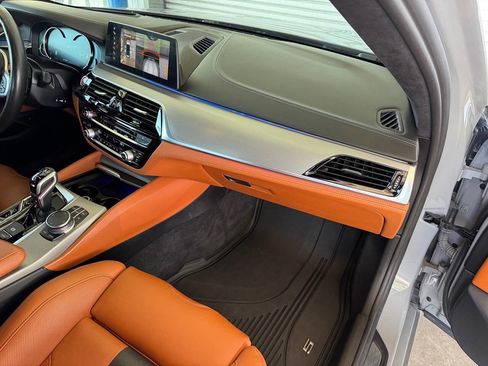 Used 2019 BMW M5 Competition AWD 4dr Sedan w/ Executive Package image 26