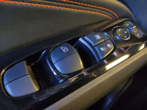 Used 2023 Nissan Altima 2.5 SR FWD image 27
