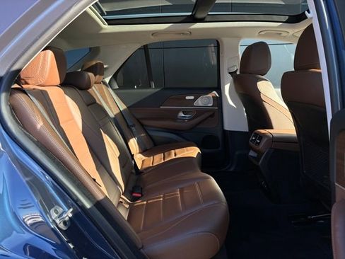 Used 2025 Mercedes-Benz GLE 350 4MATIC image 45