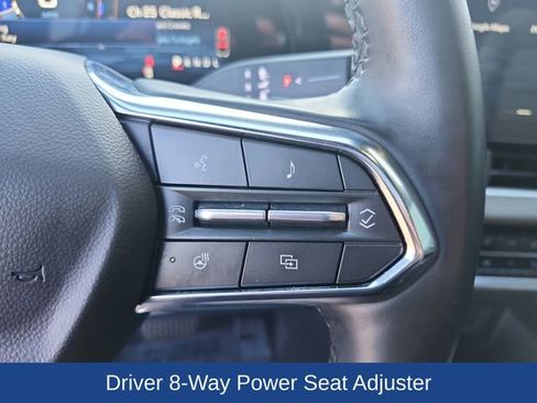 Certified 2025 Chevrolet Equinox LT w/ Convenience Package II image 24