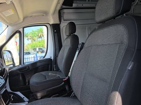 Used 2023 RAM ProMaster 2500 FWD image 16