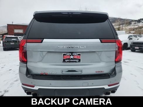 Used 2025 GMC Yukon Denali AWD/4WD image 6