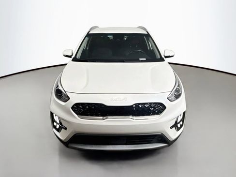 Used 2022 Kia Niro EX FWD image 2