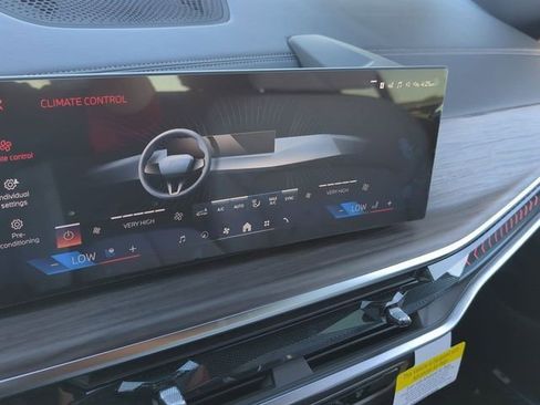 New 2026 BMW X5 sDrive40i w/ M Sport Package RWD image 19