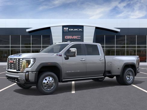 New 2026 GMC Sierra 3500 Denali w/ Denali Reserve Package AWD/4WD image 2