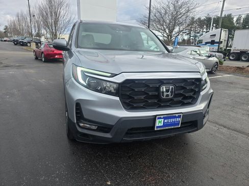 Used 2023 Honda Passport EX-L image 9