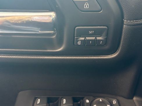 Used 2019 Chevrolet Silverado 1500 LTZ w/ LTZ Plus Package image 9