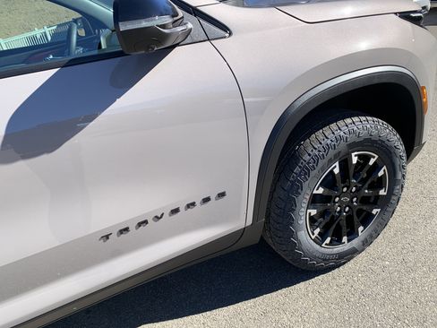 New 2026 Chevrolet Traverse Z71 w/ Driver Confidence Package image 33