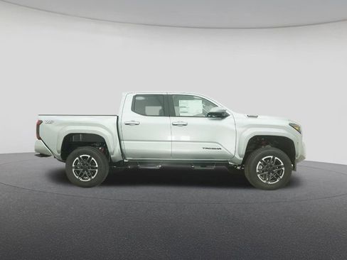 New 2026 Toyota Tacoma TRD Sport image 27
