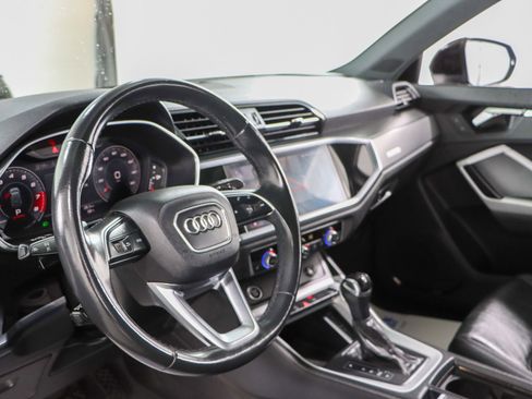 Used 2022 Audi Q3 2.0T Premium Plus w/ Premium Plus Package image 23