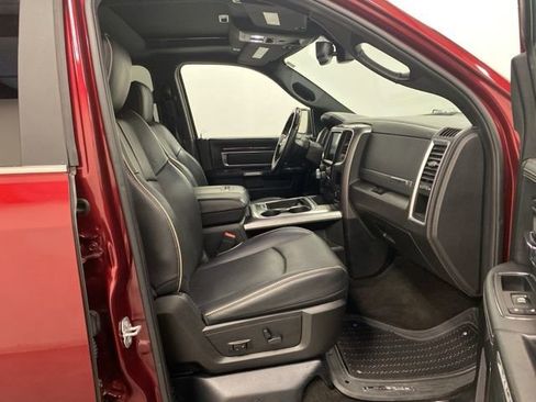 Used 2017 RAM 1500 Limited image 28