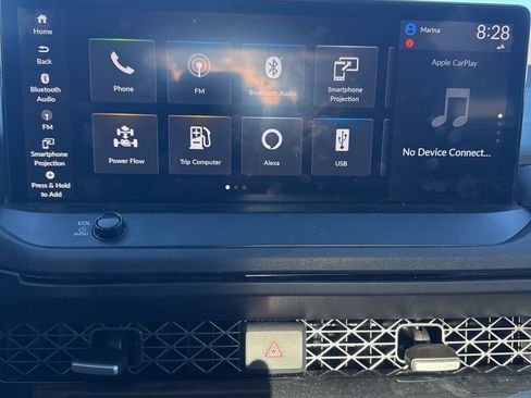 Used 2023 Honda Accord EX-L image 12