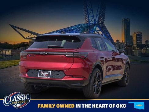 New 2026 Chevrolet Equinox EV RS FWD image 4