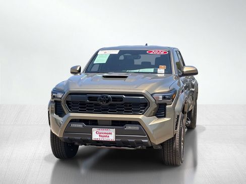 Certified 2026 Toyota Tacoma TRD Sport AWD/4WD image 13