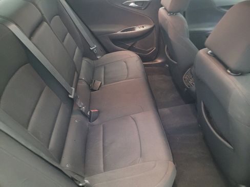 Used 2019 Chevrolet Malibu LT image 19