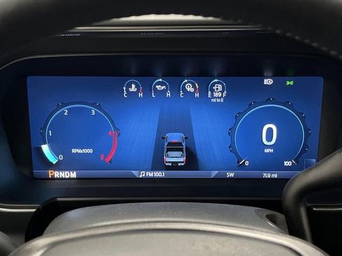 Used 2025 Ford F350 Platinum image 19