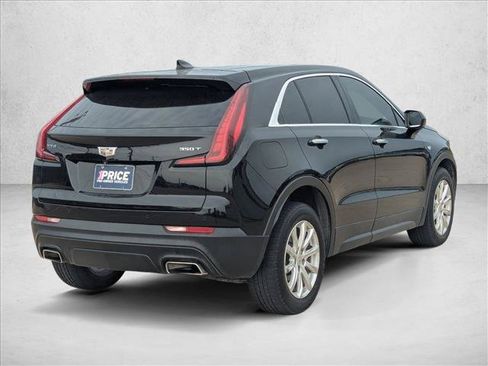 Used 2022 Cadillac XT4 Luxury FWD image 5