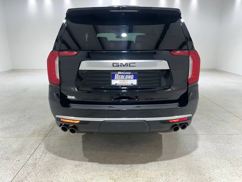 Used 2023 GMC Yukon Denali RWD image 3
