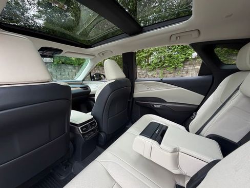 New 2026 Lexus RX 350 AWD image 31