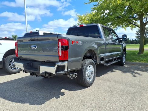 New 2026 Ford F350 XLT w/ XLT Premium Package AWD/4WD image 6