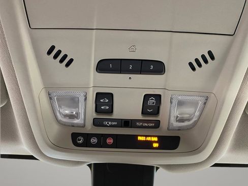 Used 2018 GMC Terrain Denali w/ Driver Alert Package II image 17