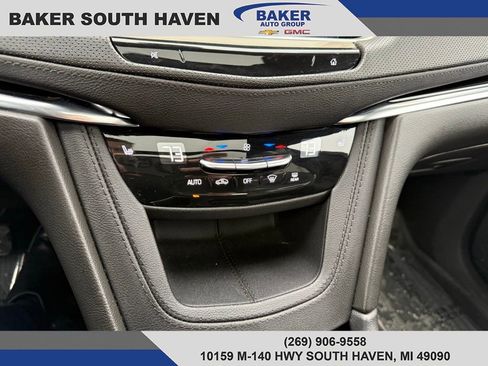 Used 2023 Cadillac XT6 Luxury image 29