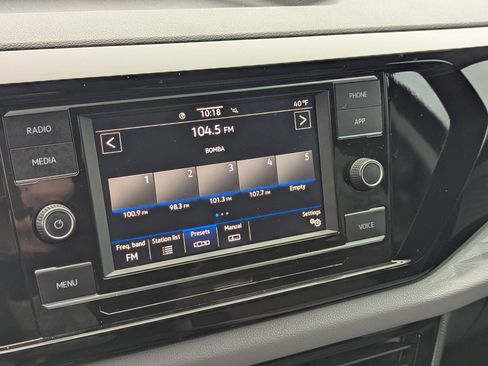 Used 2023 Volkswagen Taos S image 17