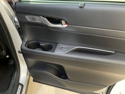 Used 2025 Hyundai Palisade Limited image 23